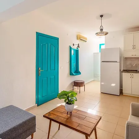 Avlu Palamutbuekue * Datça