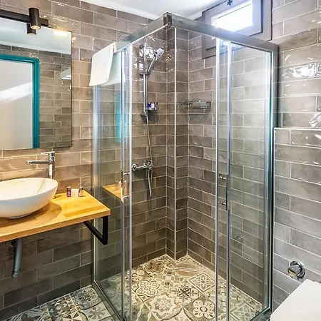 Hotel Avlu Palamutbuekue Datça