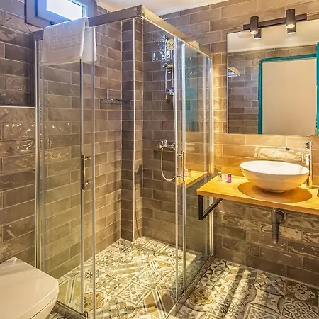 Hotel Avlu Palamutbükü *