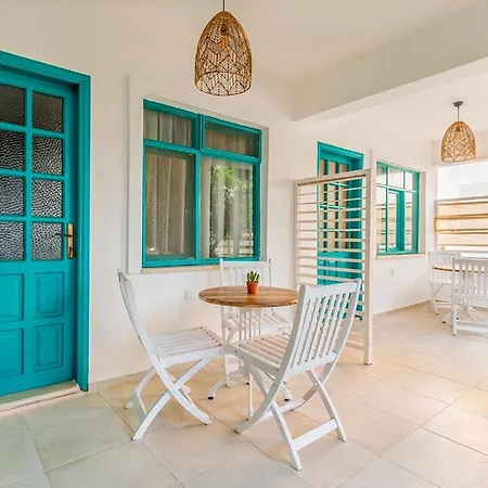 فندق Avlu Palamutbuekue داتْشا