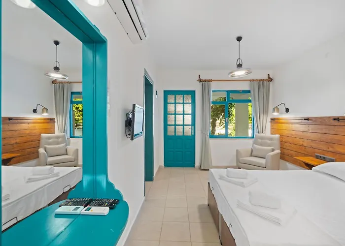 Avlu Palamutbuekue Datça