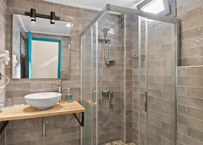 Avlu Palamutbuekue Hotel Datça